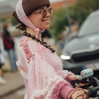 Fall colour trend: Το blush pink γίνεται το νέο αγαπημένο χρώμα του φθινοπώρου στο streetstyle