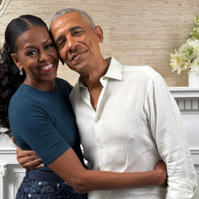 Η Michelle Obama είπε πως δεν της λείπουν οι κόρες της κι έπεσαν να τη «φάνε» - Μήπως έχει δίκιο;