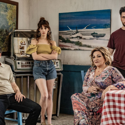 Tα χαμένα 60 χιλιάδες Ευρώ είναι το πρώτο απρόοπτο στο «Κάμπινγκ»:  Η πρεμιέρα & το all star cast