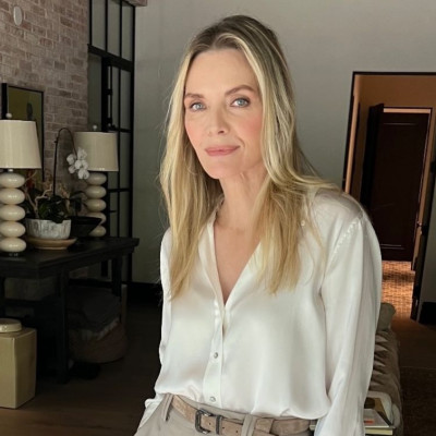 Michelle Pfeiffer: «Θέλω ο χρόνος μου να έχει νόημα» - Έγινε γιαγιά και βλέπει αλλιώς τη ζωή