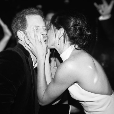 Η Meghan Markle μοιράζεται το πρώτο βίντεο από τη νέα ζωή της στη Βρετανία με τον πρίγκιπα Harry