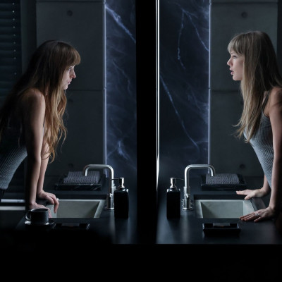 Το κλιπ του «Patient Zero» της Taylor Swift αποθεώθηκε για το μήνυμά του, αλλά δίχασε για την εικόνα