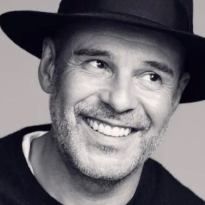 Ο hairstylist του Le Défilé L’Oréal Paris, Stéphane Lancien, μας «βάζει» αποκλειστικά στα παρασκήνια