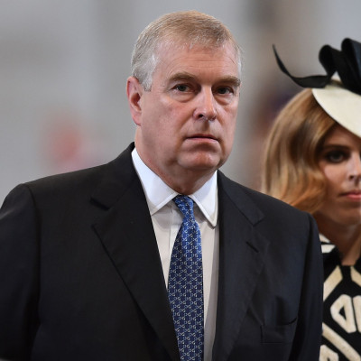 Ο Andrew  Mountbatten - Windsor μηνύει την αστυνομία για την σύλληψή του: Η θέση του Βασιλιά Καρόλου