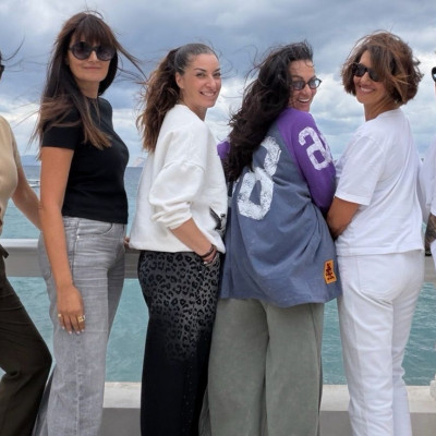 Δούνια, Τουτουντζή, Αδάμ, Τσιλίδου, Ντέλου & Ευρυπίδη δείχνουν τι θα πει γυναικεία φιλία