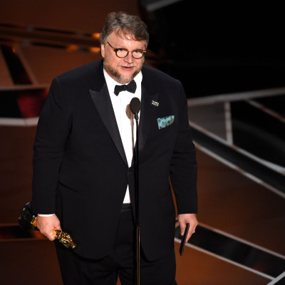 Guillermo del Toro: Ο σκηνοθέτης που μας έμαθε να αγαπάμε τα τέρατα γίνεται 62 ετών