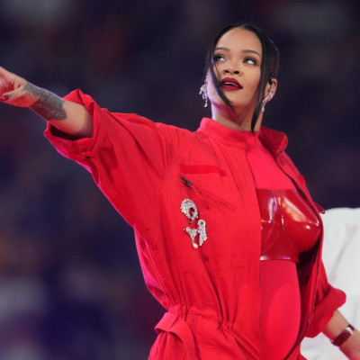 H Rihanna αποκάλυψε πως έχει 170 ακυκλοφόρητα τραγούδια και μία απορία έχουμε