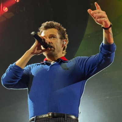 Δύο χρόνια από την απώλεια του Liam Payne, ο Harry Styles συγκινήθηκε, αφιερώνοντάς του ένα τραγούδι