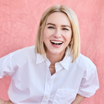 Naomi Watts: Πώς μια απρόσμενη στιγμή στην κρεβατοκάμαρά της έγινε μάθημα γονεϊκότητας που σε αφορά