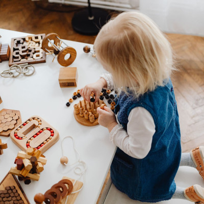Τα sensory toys είναι απλά μόδα ή βοηθούν ουσιαστικά τα παιδιά;