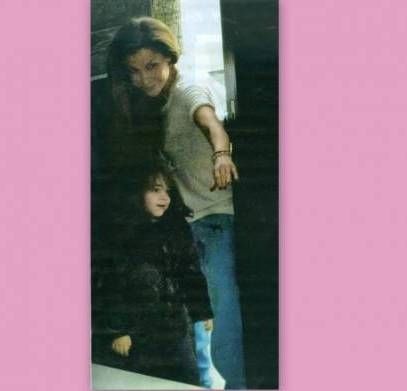 Η Βανδή, ο μικρός Γιώργος και το σχολικό