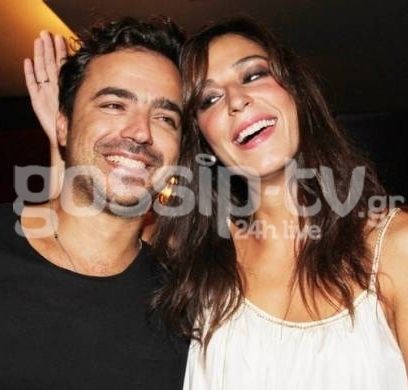 Παπουτσάκη-Πιλαφάς: Οι νιόπαντροι φωτογραφίζονται για πρώτη φορά και μοιράζουν χαμόγελα!