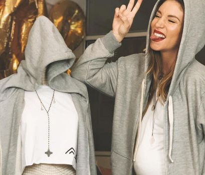 Αθηνά Οικονομάκου: Απολαμβάνει τις τελευταίες ημέρες της εγκυμοσύνης της καθώς ανακοίνωσε ότι γεννά