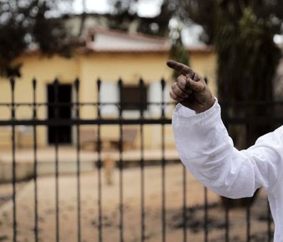 Γιατί μαμά δεν μπόρεσαν να σωθούν οι άνθρωποι από τις φωτιές;