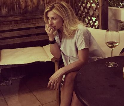 Καραβάτου: Αγκαλιά με τη μητέρα της &ι τον γιο της - Η φώτο & το μήνυμα για τη γιορτή της Μητέρας