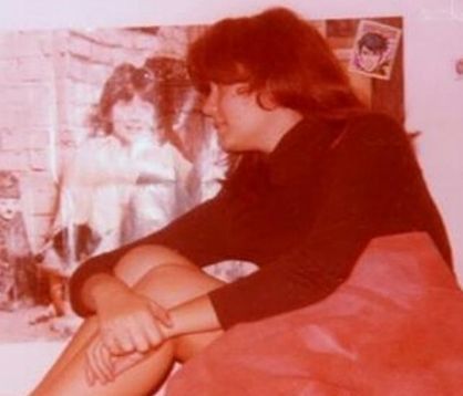 Ποια πασίγνωστη ηθοποιός είναι η έφηβη της φωτογραφίας;