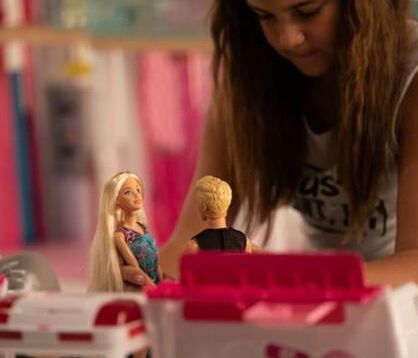 The DOLLcumentary: Οι σύγχρονοι γονείς και η έννοια της ενσυναίσθησης