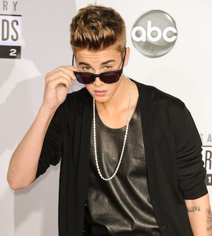 Γιατί ο Justin Bieber δεν έχει καθόλου φίλους;