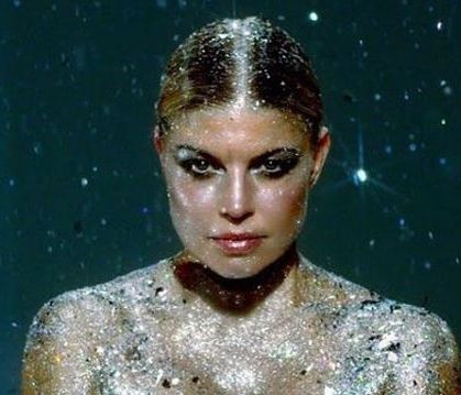 Αυτός είναι ο κούκλος γιος της Fergie