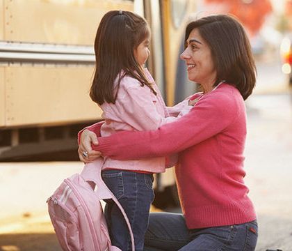 Μία μαμά στέλνει γράμμα στη δασκάλα και της εξηγεί γιατί η κόρη της αργεί στο σχολείο