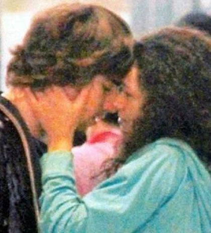 Καλλέργη-Αλεξέι: Τα «καυτά φιλιά» του αποχωρισμού