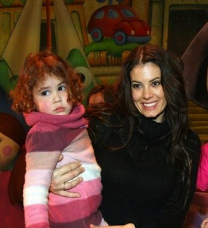 Μαρία Κορινθίου: «Το παιδί μου με έμαθε να είμαι γυναίκα.»