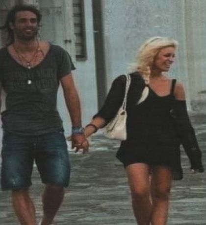 Καινούργιου-Σαμαράς: Χέρι-χέρι στην Μύκονο!