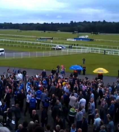 Ξύλο οπαδών σε καλοκαιρινό φεστιβάλ! (video)