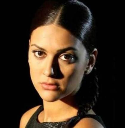 Δείτε πώς είναι σήμερα η Σεχραζάτ, η πρωταγωνίστρια της σειράς «Χίλιες και μία νύχτες»!