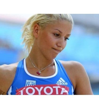 Βούλα Παπαχρήστου – Διυλίζοντας τον κώνωπα, κατάπιε τον αποκλεισμό