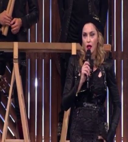 Μαντόνα: Στην Ελλάδα δεν έχουν να φάνε (vid)