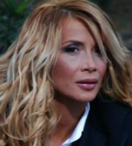 Βίντεο: Η απίστευτη τούμπα της Πάολα πάνω στην σκηνή!