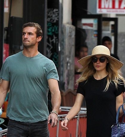 Νιάρχος – Χαρτ: Στη Σπετσοπούλα ο γάμος τους!