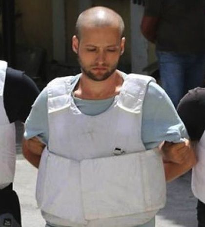 Η αδερφή του ταξιτζή ρωτά :Γιατί δεν του ρίξατε στα πόδια;