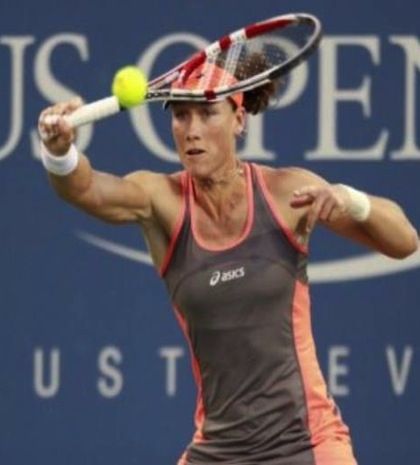 Χόρεψε σαν πάπια η Στόσουρ! (video)