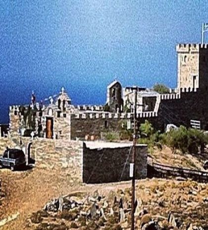 Γιατί βρέθηκε η Ελένη Μενεγάκη σε μοναστήρι χθες;