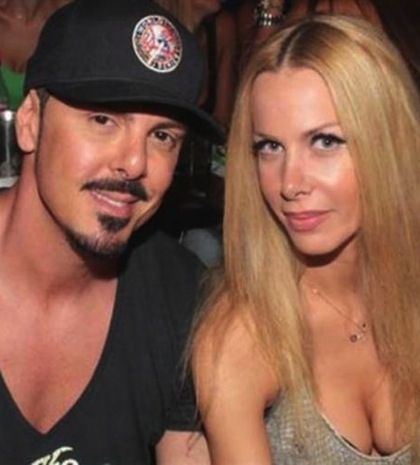 Νίκος Βουρλιώτης: Έπιασα τη γυναίκα μου να…