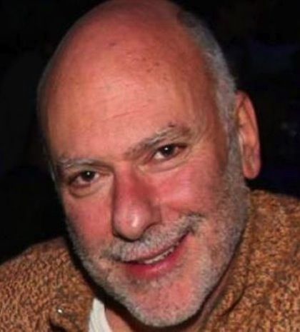 Χρήστος Σιμαρδάνης: «Όταν παραδέχτηκα ότι είμαι ομοφυλόφιλος, δέχτηκα από πολλούς συγχαρητήρια»