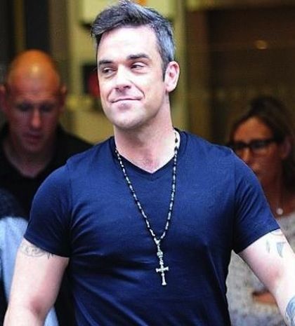 Robbie Williams: Γιατί καβγαδίζει με την εγκυμονούσα σύζυγό του;