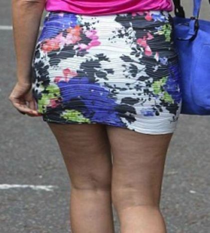 Και όμως... Η πιο σέξι γυναίκα του 2012 έχει κυτταρίτιδα! (pics)