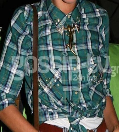 Ποια ντύθηκε… «Τεξανός γελαδάρης;»