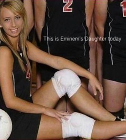 Η 16χρονη κόρη του…