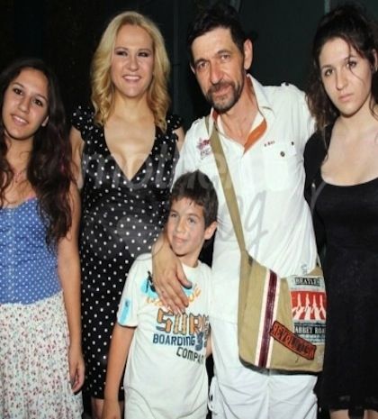 Μπέσσυ Μάλφα: «Ήταν τρομακτική στιγμή όταν ένα από τα δίδυμά μου «έσβηνε» από υψηλό πυρετό!»