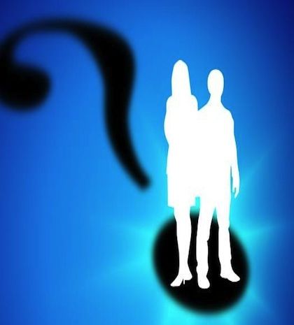 Δεν έχει υπηρετήσει τη στρατιωτική του θητεία ο σύντροφος πασίγνωστης ξανθιάς παρουσιάστριας