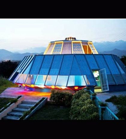 Το σπίτι - ufo! (pics)