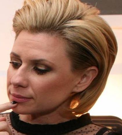 Κατερίνα Καραβάτου: Η νέα της δουλειά και το… κανάκεμα των ηθοποιών