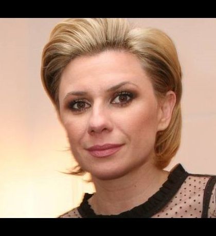 Κατερίνα Καραβάτου: «Νιώθω πως κάνω ένα βήμα εμπρός και όχι πίσω»