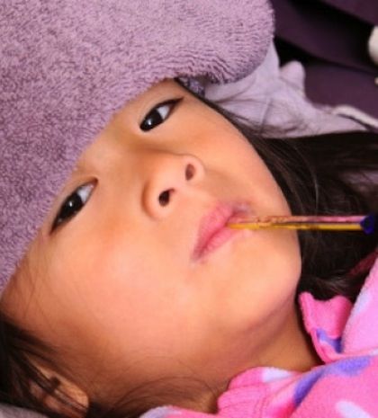 Τι είναι οι πυρετικοί σπασμοί και πώς τους αντιμετωπίζουμε;