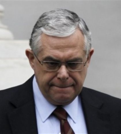 Διάψευση Παπαδήμου περί αιτήματος για «σκληρή δήλωση» από Μπαρόζο