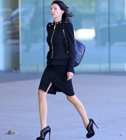 Liberty Ross: ‘Οχι, θα κάτσει να σκάσει